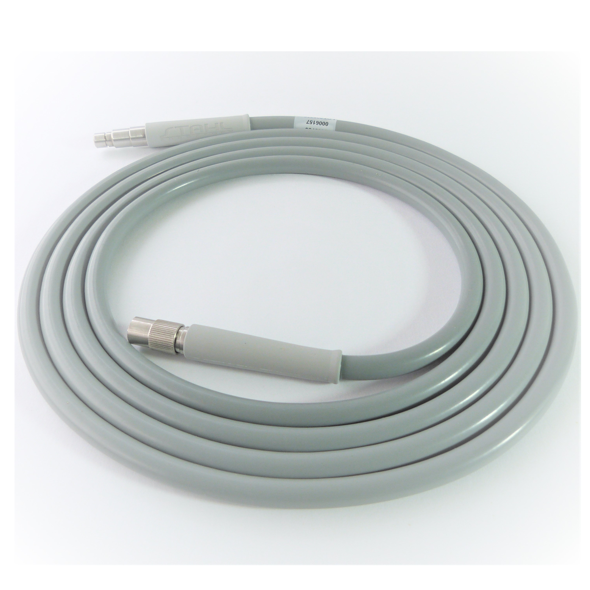 Internet de fibra óptica, cable de Foto de stock 1087281794